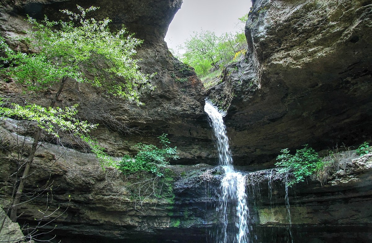 🌊 Cascada Mare Țipova