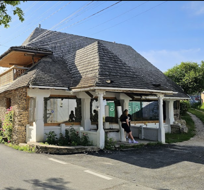 🏨 Hotel <Eco Resort Butuceni> 🌾